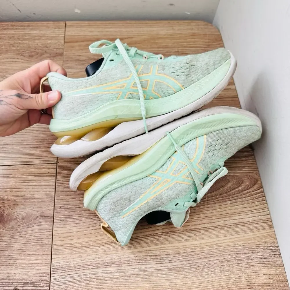 ASICS Gel-Kinsei Max running shoes Mint Green Women’s Size 6